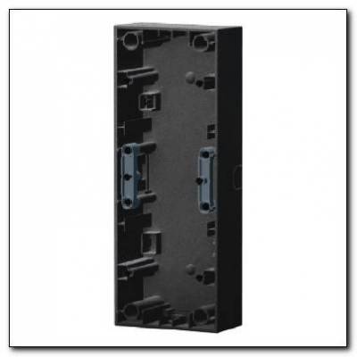 Puszka natynkowa 3-krotna pionowa; antracyt mat, lakierowany; K.1 Numer katalogowy: 10437006