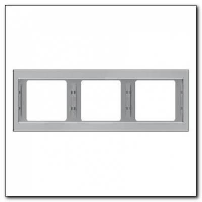 Ramka 3-krotna pozioma; stal szlachetna nierdzewna; K.5 Numer katalogowy: 13737004