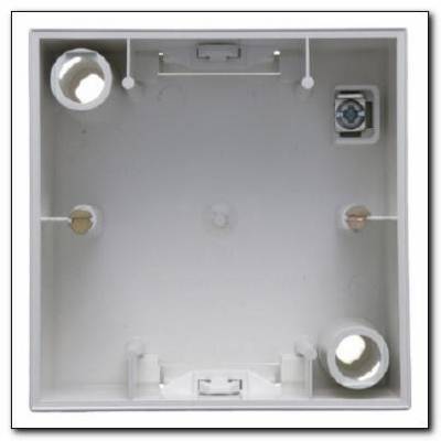 Puszka natynkowa 1-krotna; śnieżnobiały; B.Kwadrat Numer katalogowy: 5310419909