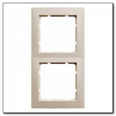Ramka 2-krotna; kremowy, połysk; S.1 Numer katalogowy: 10128982