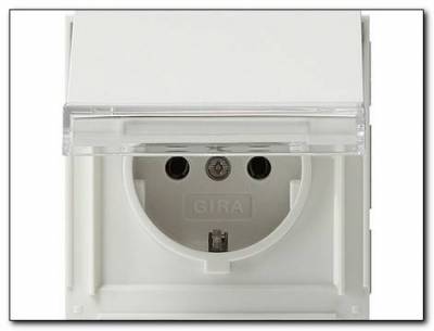 Gniazdo SCHUKO z ochr.dzi i klapką Gira TX_44 (IP 44) biały