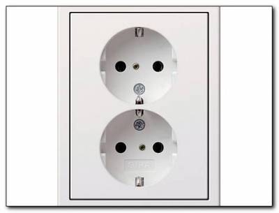 Podw. gn. SCHUKO Gira F100 biały